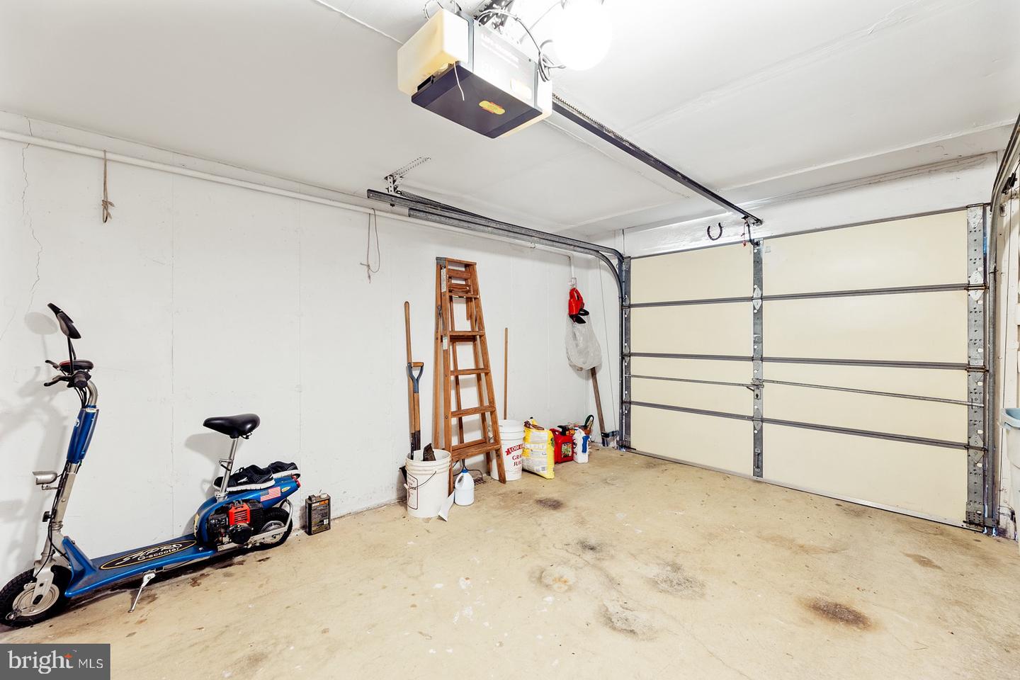 115 Wexford Pl Property Photo 36