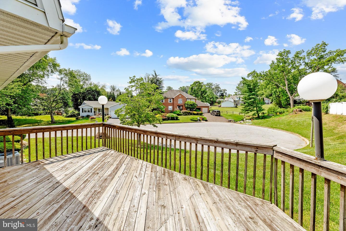 115 Wexford Pl Property Photo 40