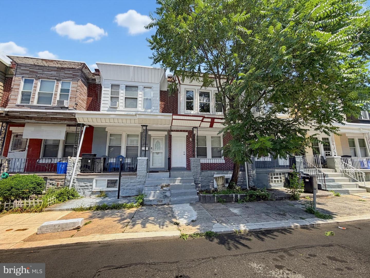 4951 N Franklin St Property Photo 1