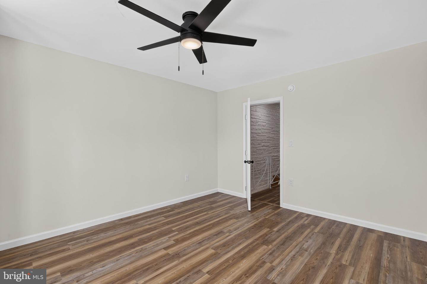 4727 Comly St Property Photo 16