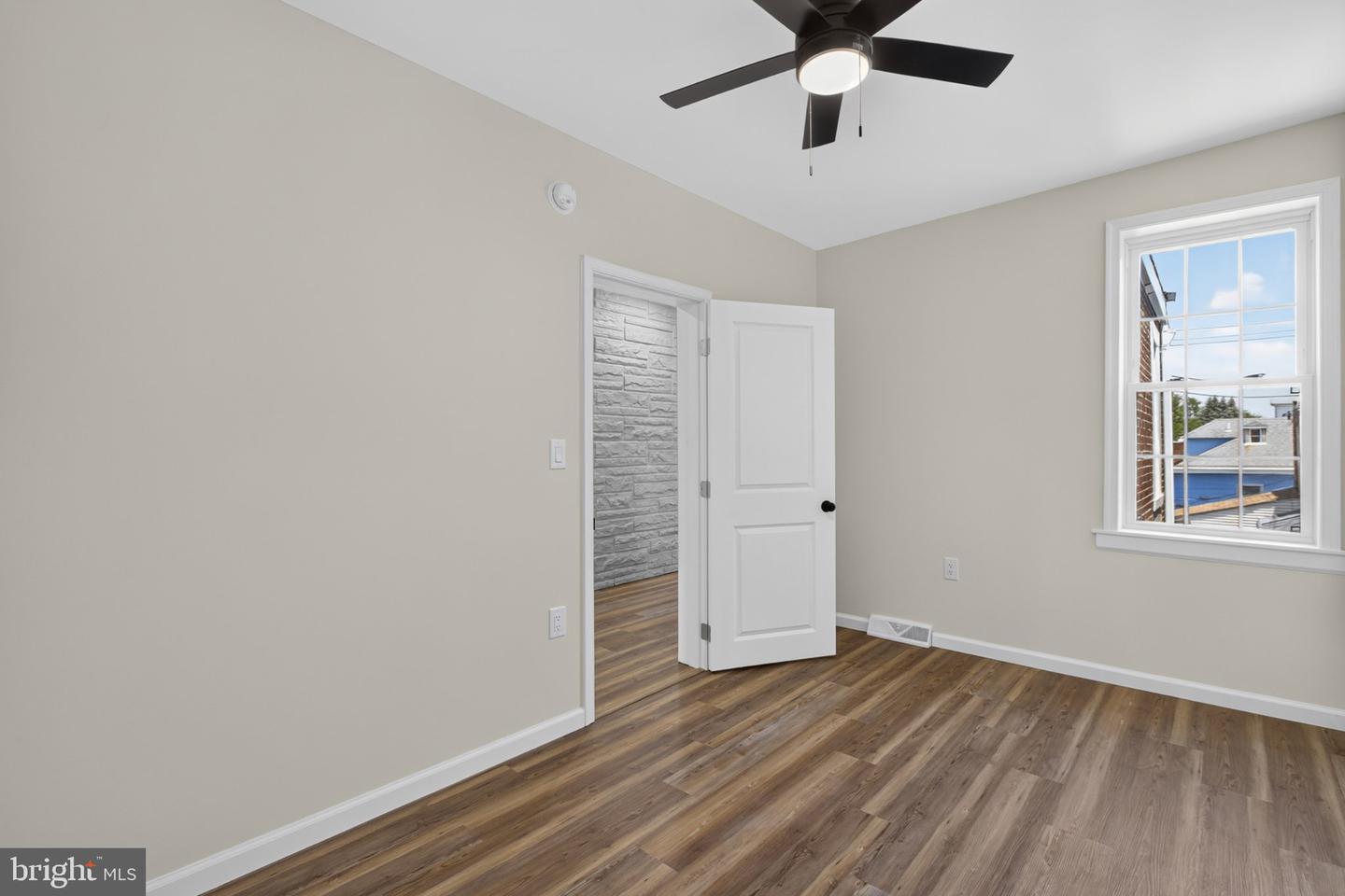 4727 Comly St Property Photo 20