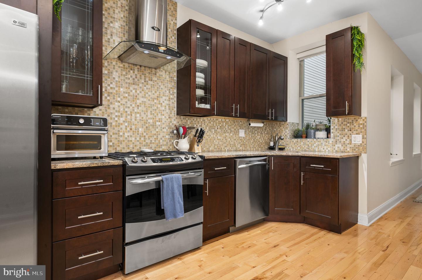 1814 Frankford Ave #a Property Photo 5