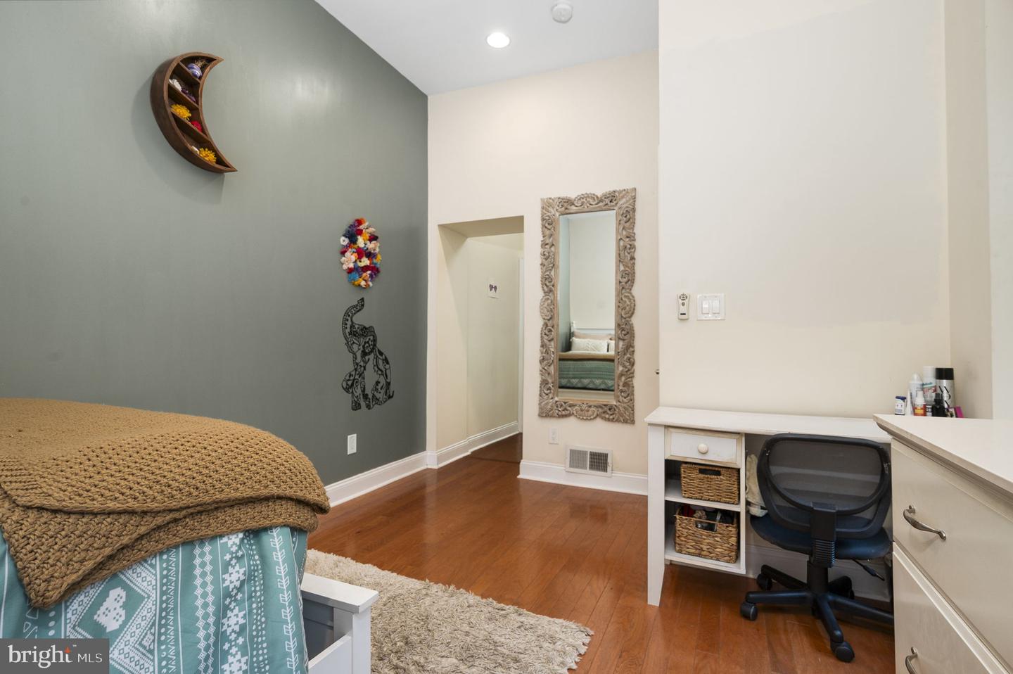 1814 Frankford Ave #a Property Photo 12