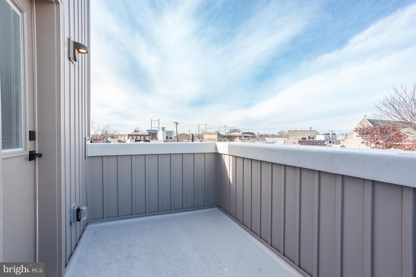5126 Malcolm St Property Photo 18