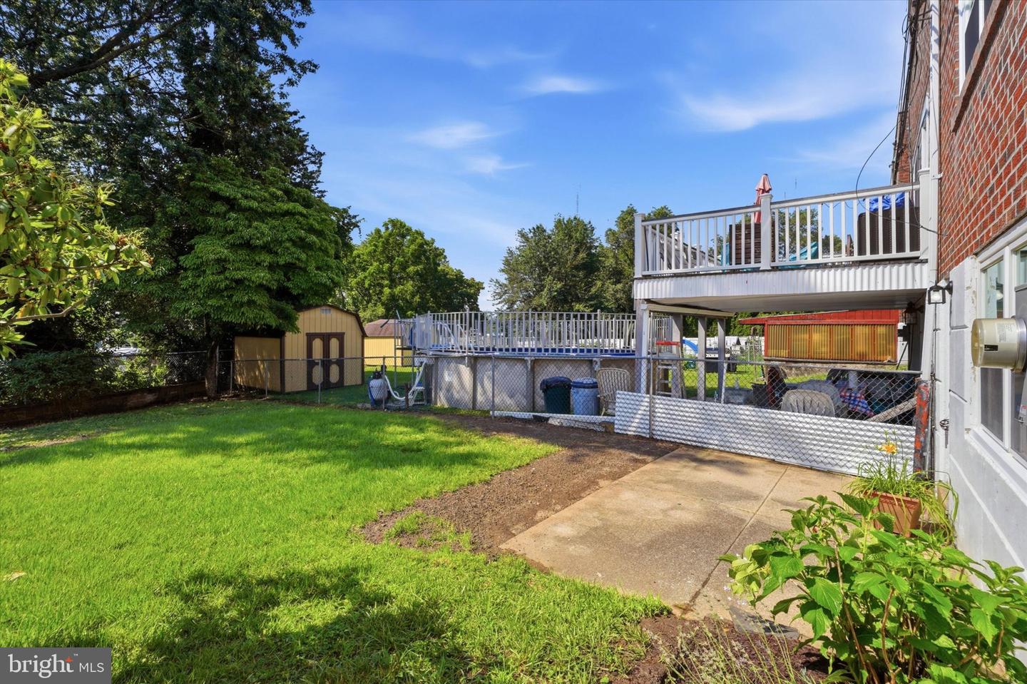 668 Renz St Property Photo 21