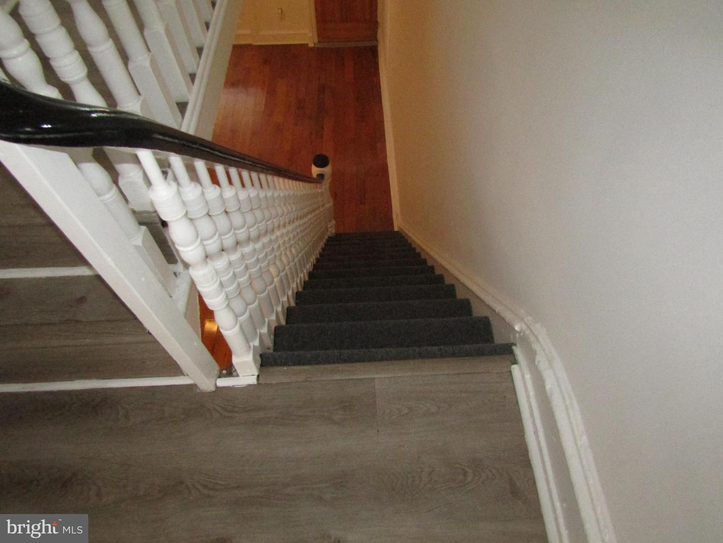 2522 W Montgomery Ave Property Photo 5