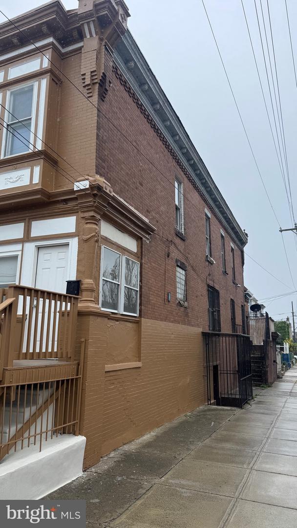 162 W Allegheny Ave Property Photo 2