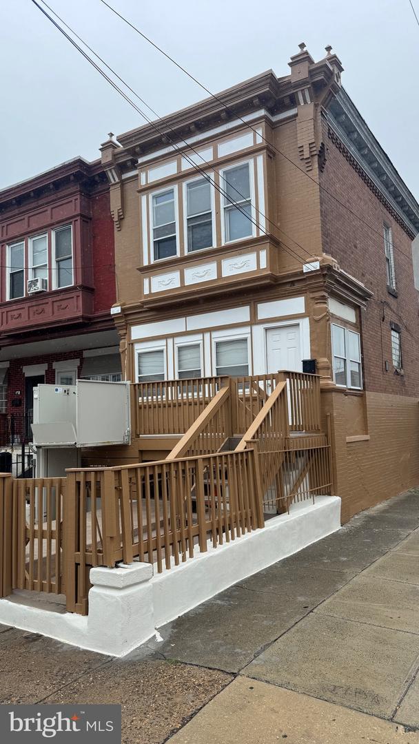 162 W Allegheny Ave Property Photo 3