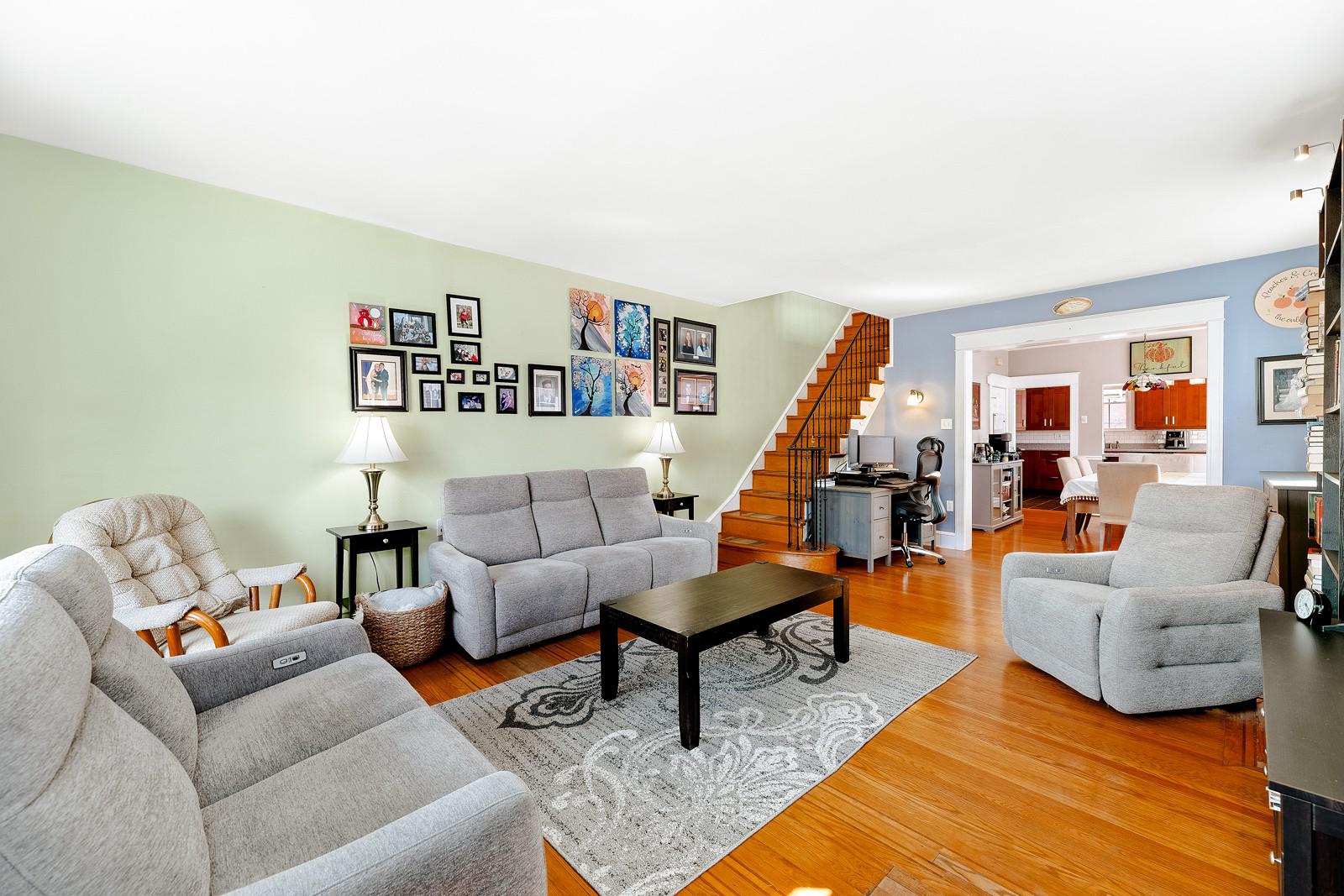 1808 Lansing St Property Photo 6