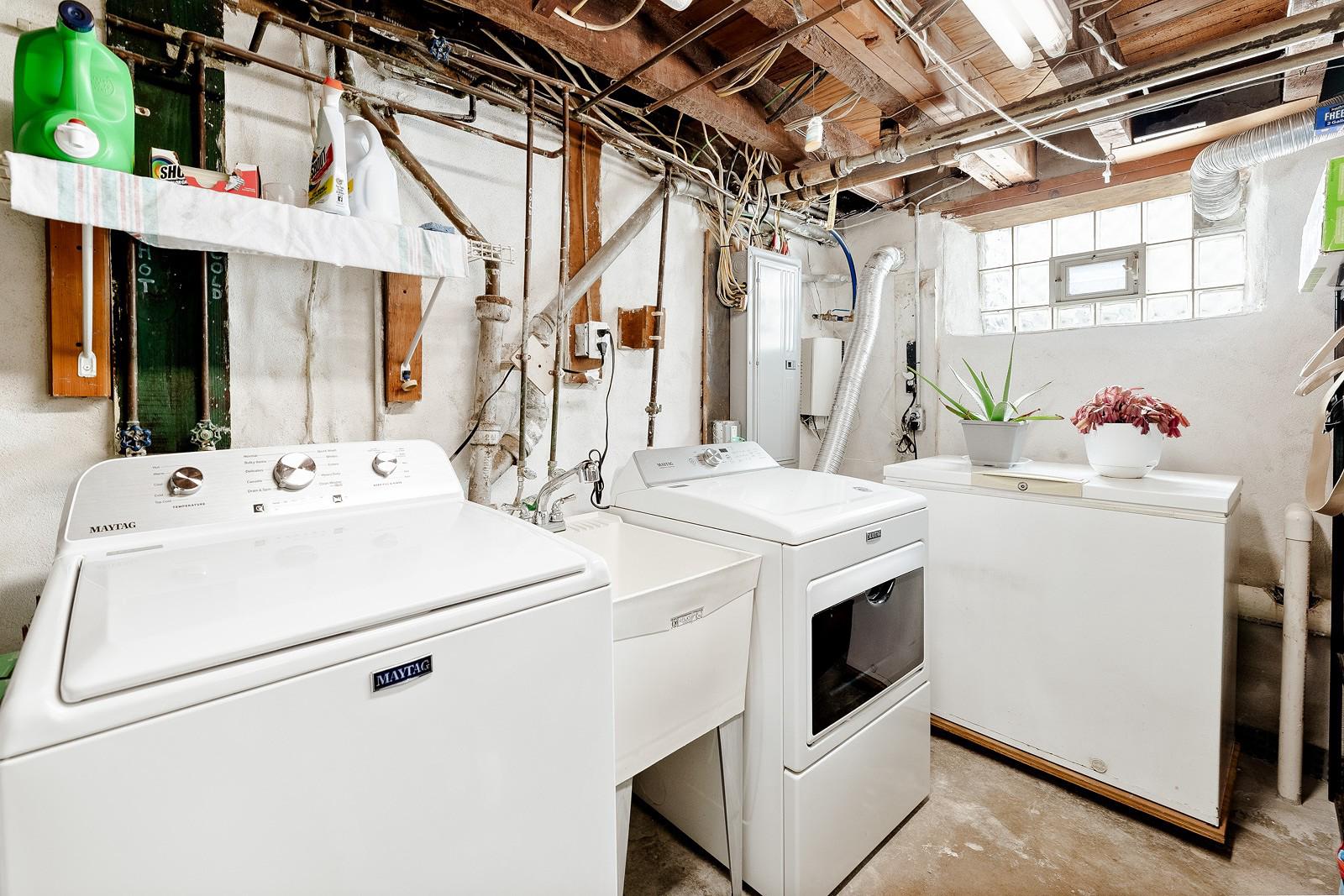 1808 Lansing St Property Photo 27