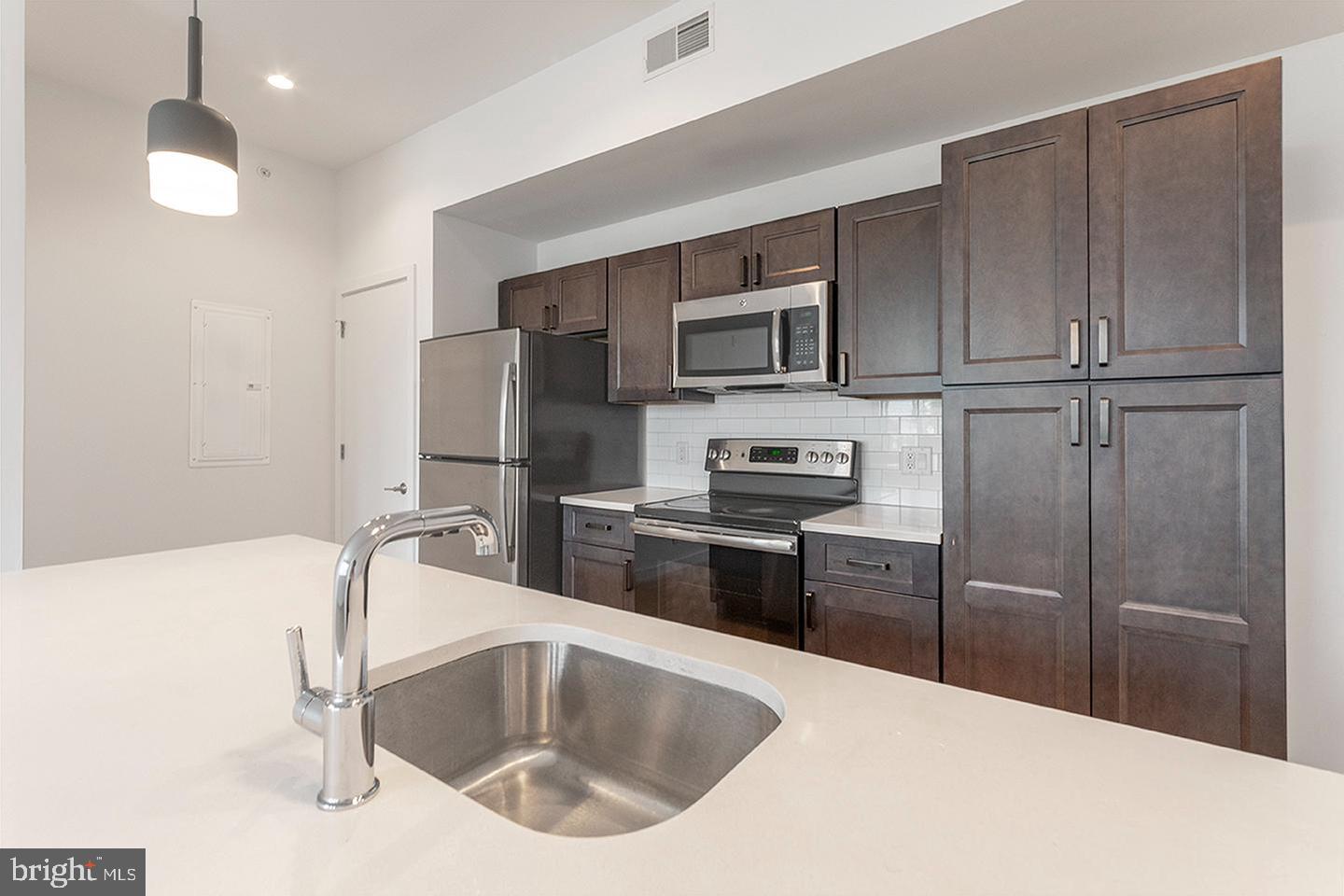 507 S 8TH ST #UNIT 309 Property Photo 1