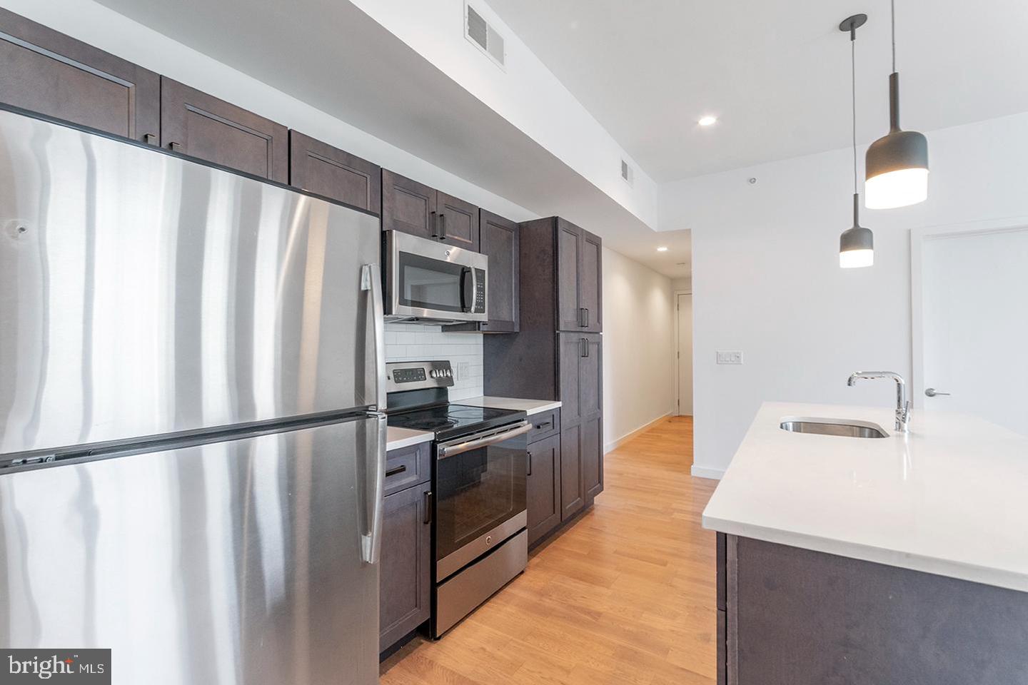 507 S 8th St #unit 309 Property Photo 2