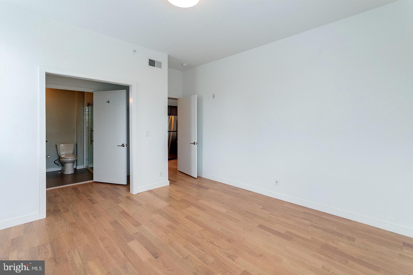 507 S 8th St #unit 309 Property Photo 4