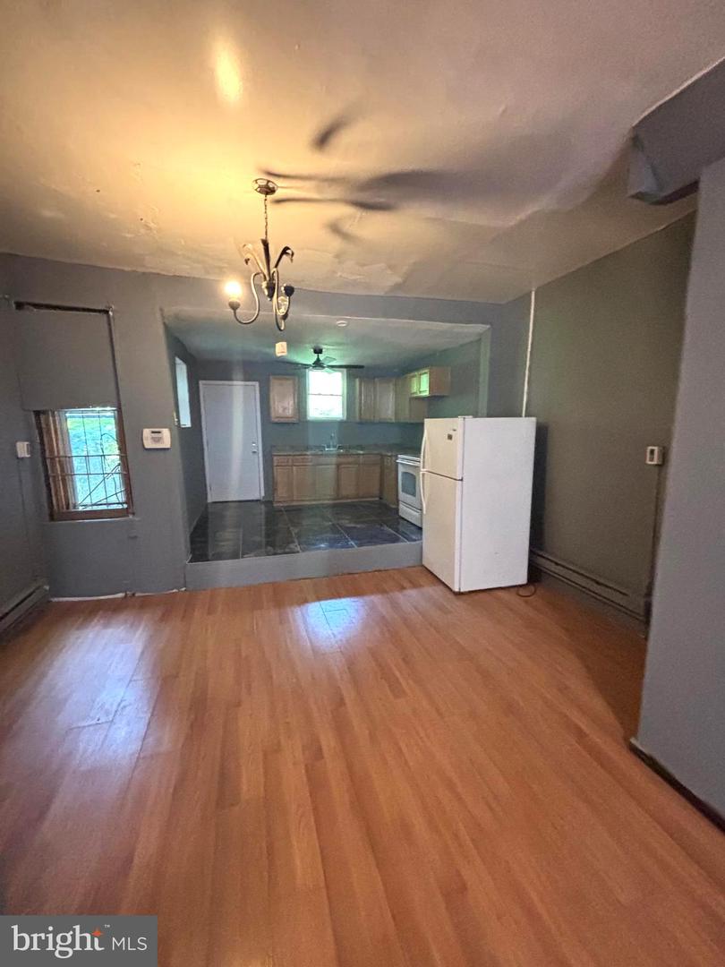 1406 W Pacific St Property Photo 5