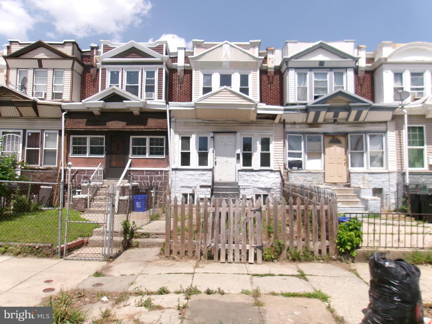 5829 Warrington Ave Property Photo 1