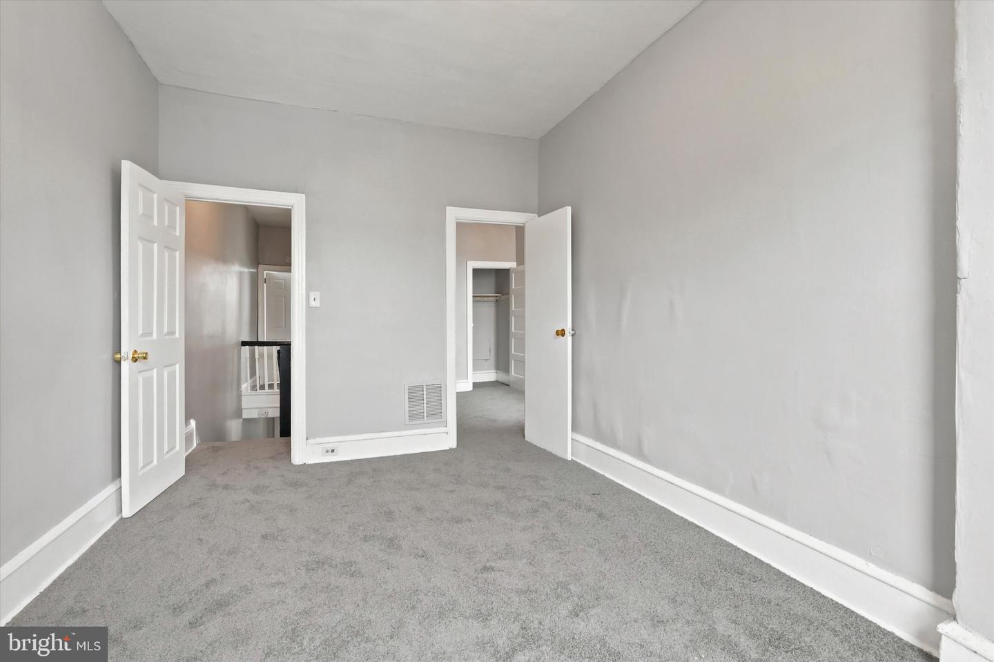 2761 N 23rd St Property Photo 18