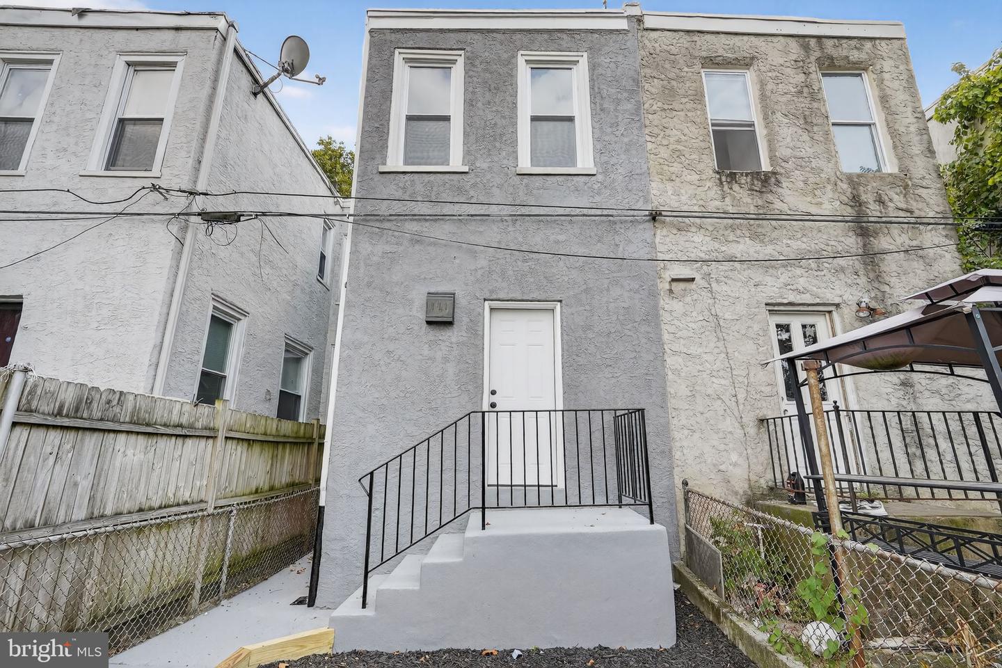 5055 Brown St Property Photo 29