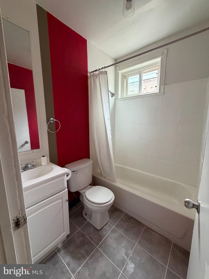 2022 E Venango St Property Photo 13