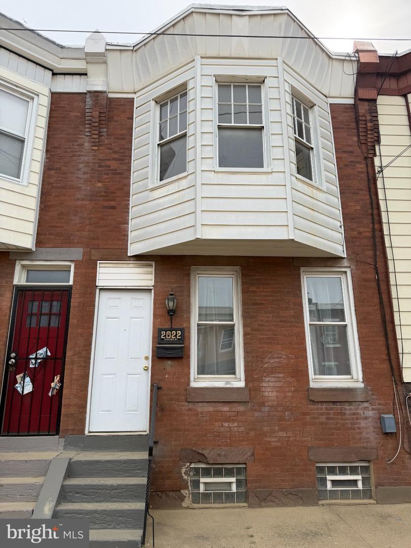 2022 E Venango St Property Photo 16