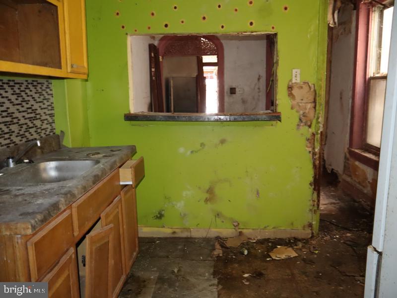 1731 N 25th St Property Photo 7