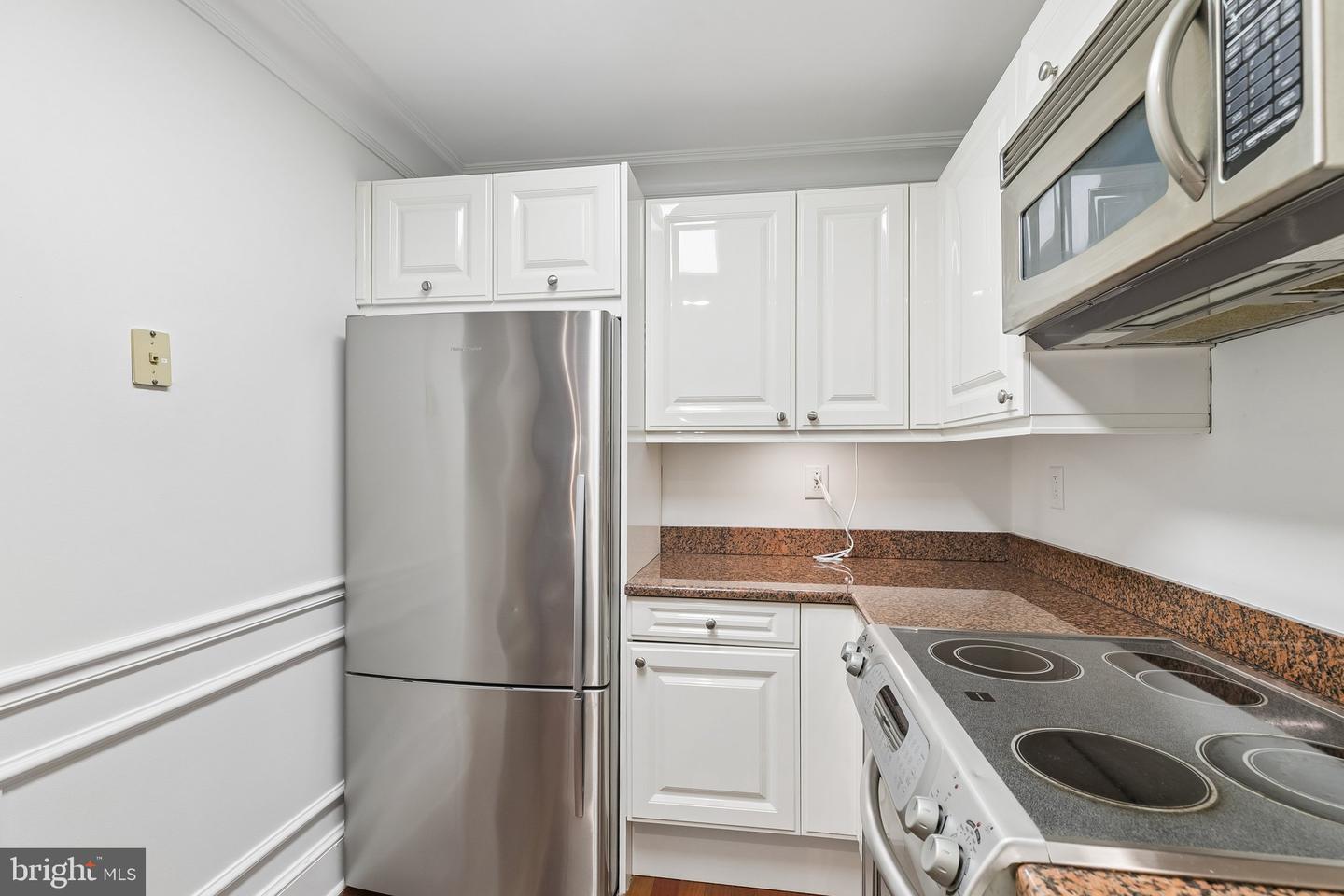 1500 Chestnut St #7d Property Photo 8