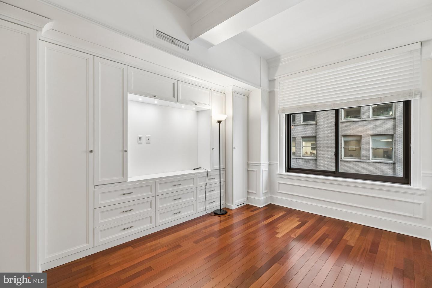 1500 Chestnut St #7d Property Photo 12