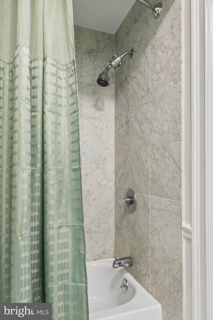 1500 Chestnut St #7d Property Photo 18