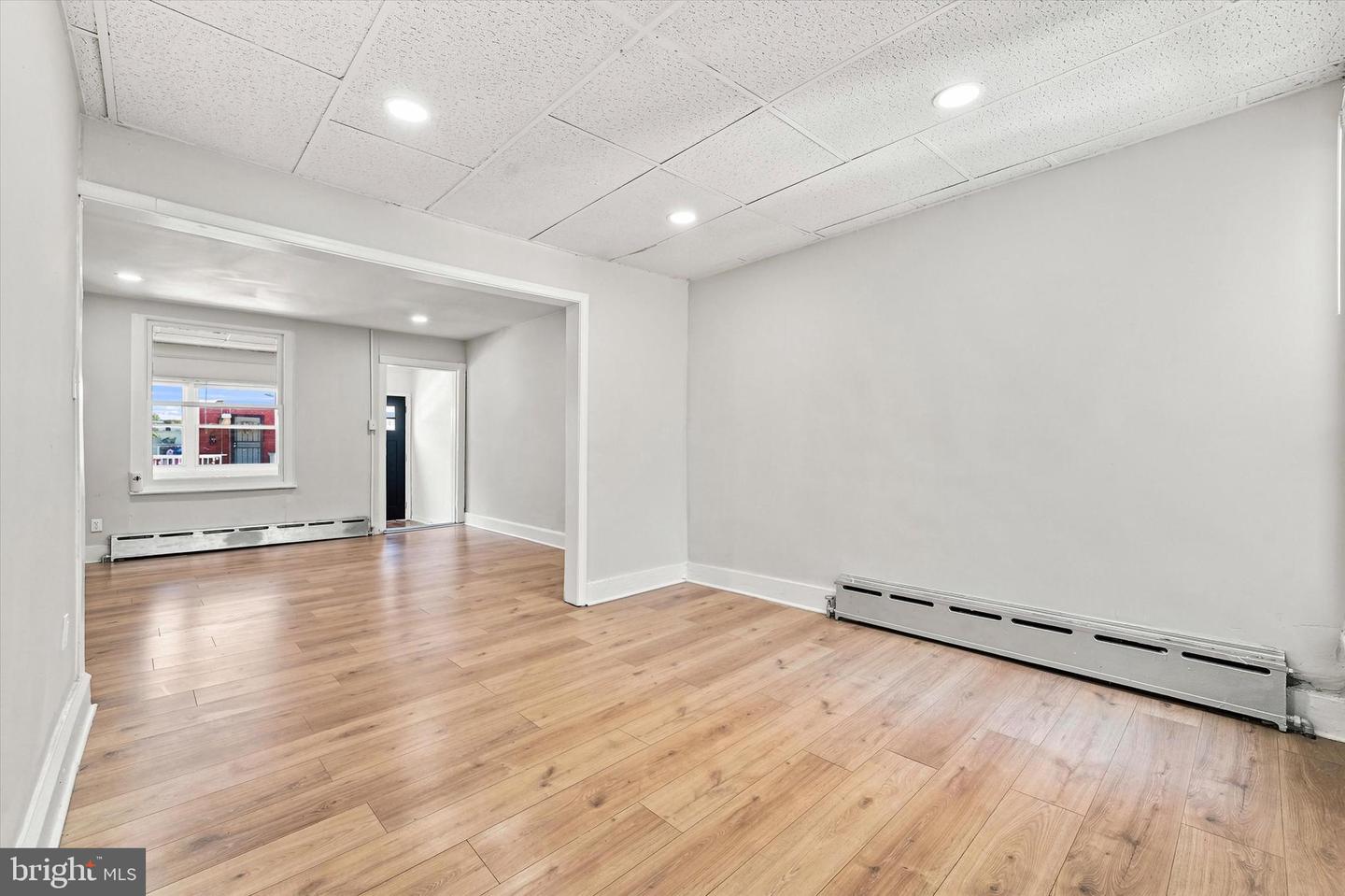 2217 Bonaffon St Property Photo 5