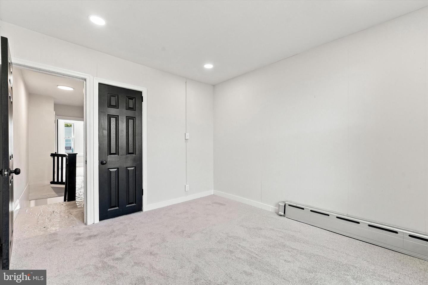 2217 Bonaffon St Property Photo 15