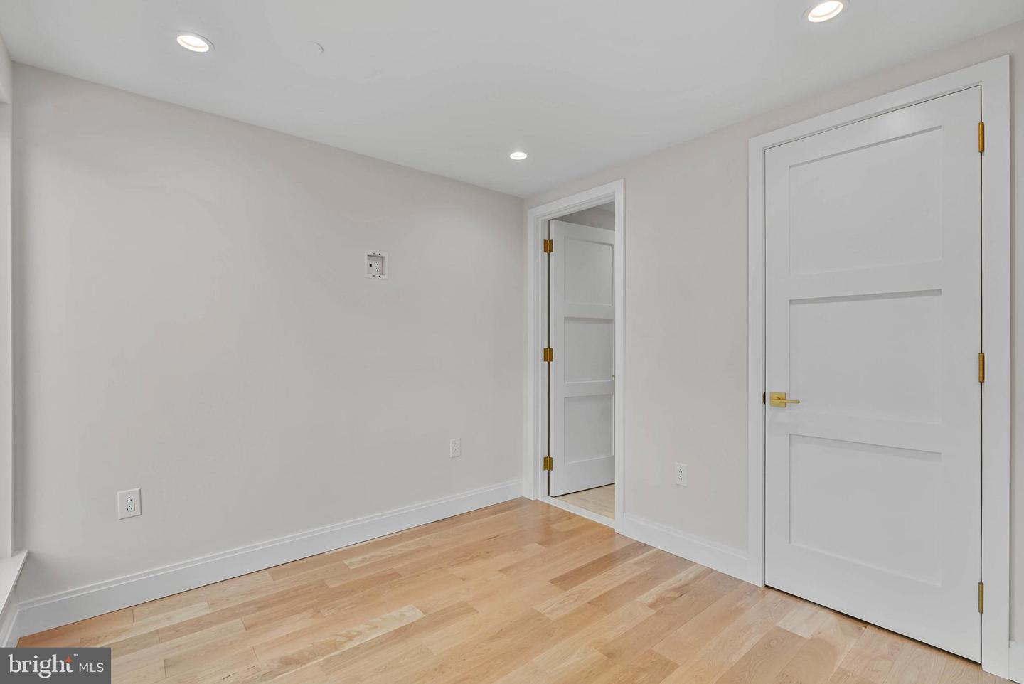 1100 Webster St #5 Property Photo 40
