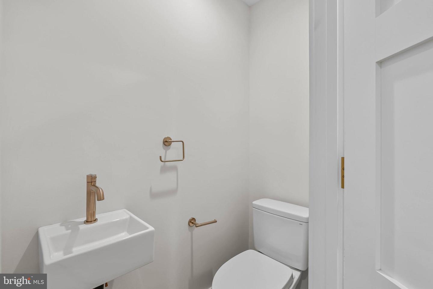 1100 Webster St #5 Property Photo 44