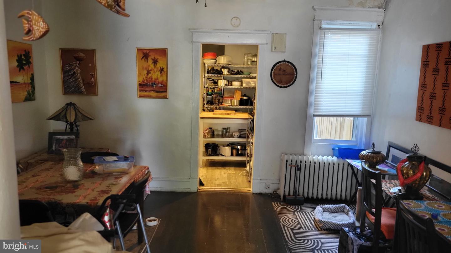4849 Fairmount Ave Property Photo 3