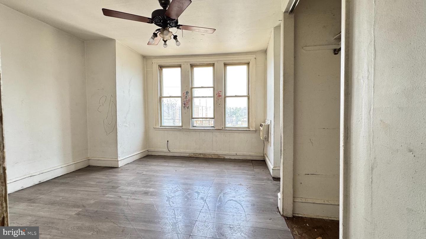 5750 Hegerman St Property Photo 22
