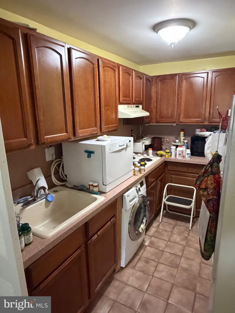 5720 Wissahickon Ave #e-7 Property Photo 12