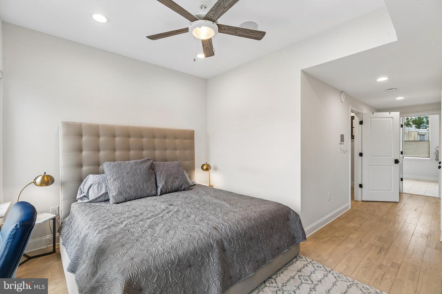 2045 Saint Albans St Property Photo 12