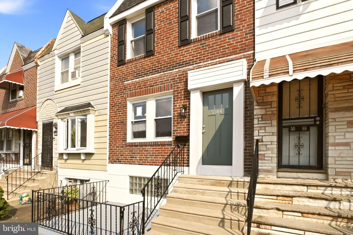 5544-00 Windsor St Property Photo 35