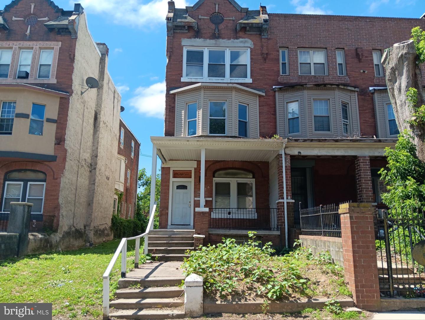 1836 W VENANGO ST Property Photo 1