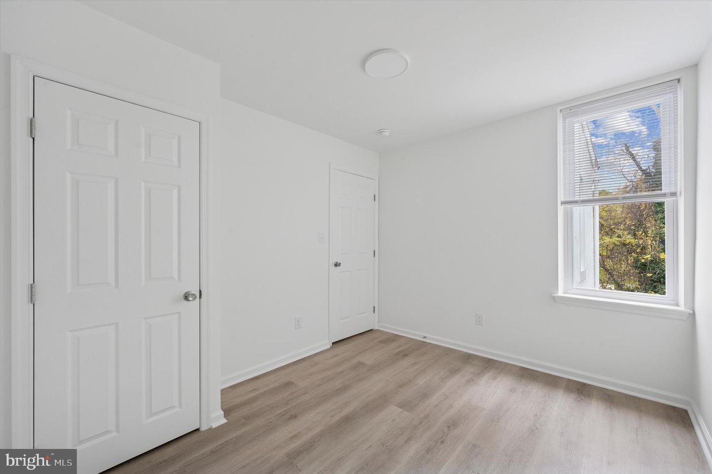 4241 Mantua Ave Property Photo 10