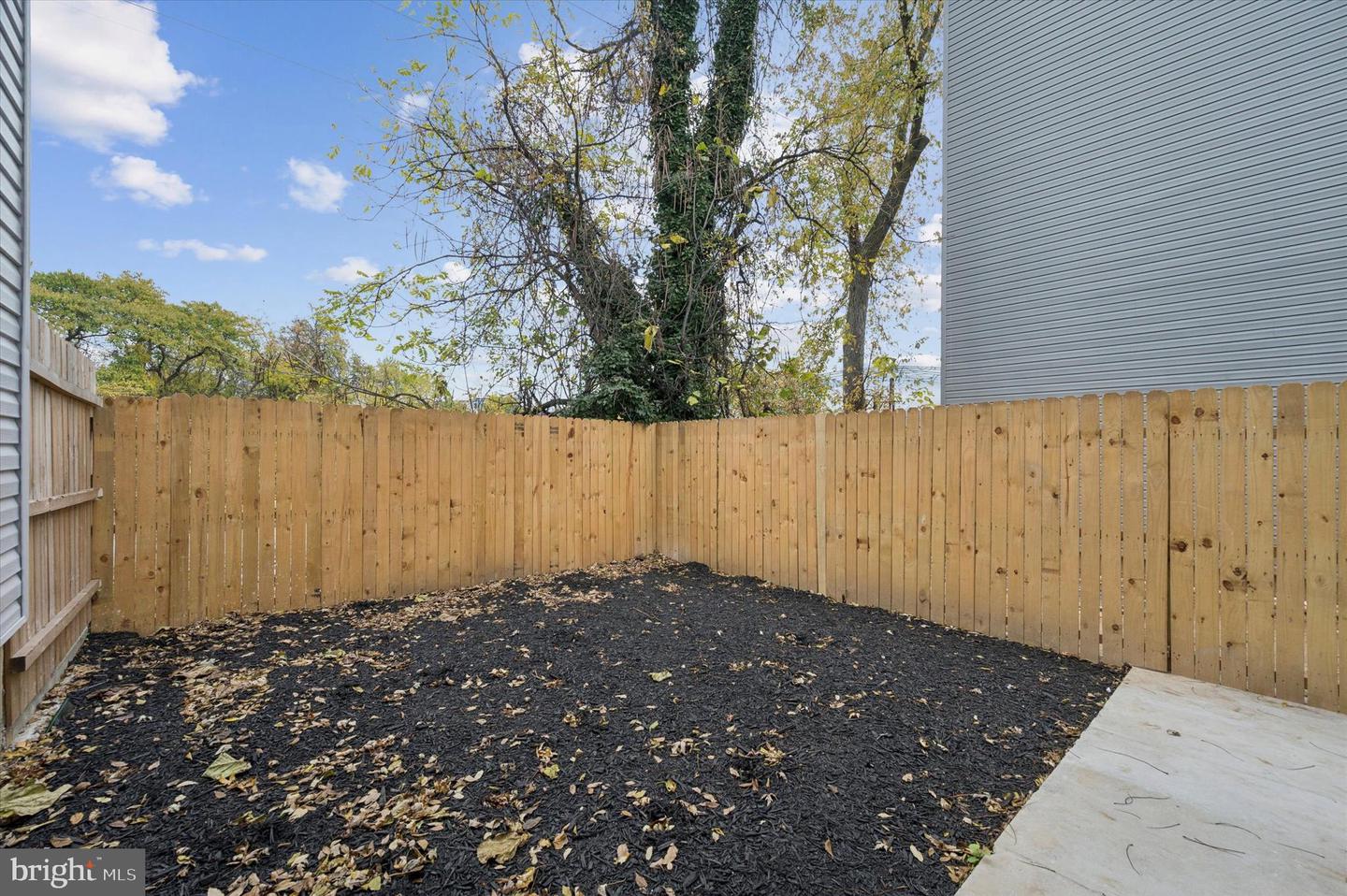 4241 Mantua Ave Property Photo 14