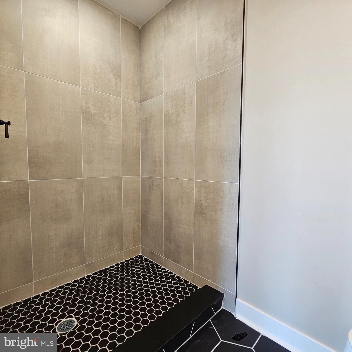 60 N 62nd St Property Photo 11
