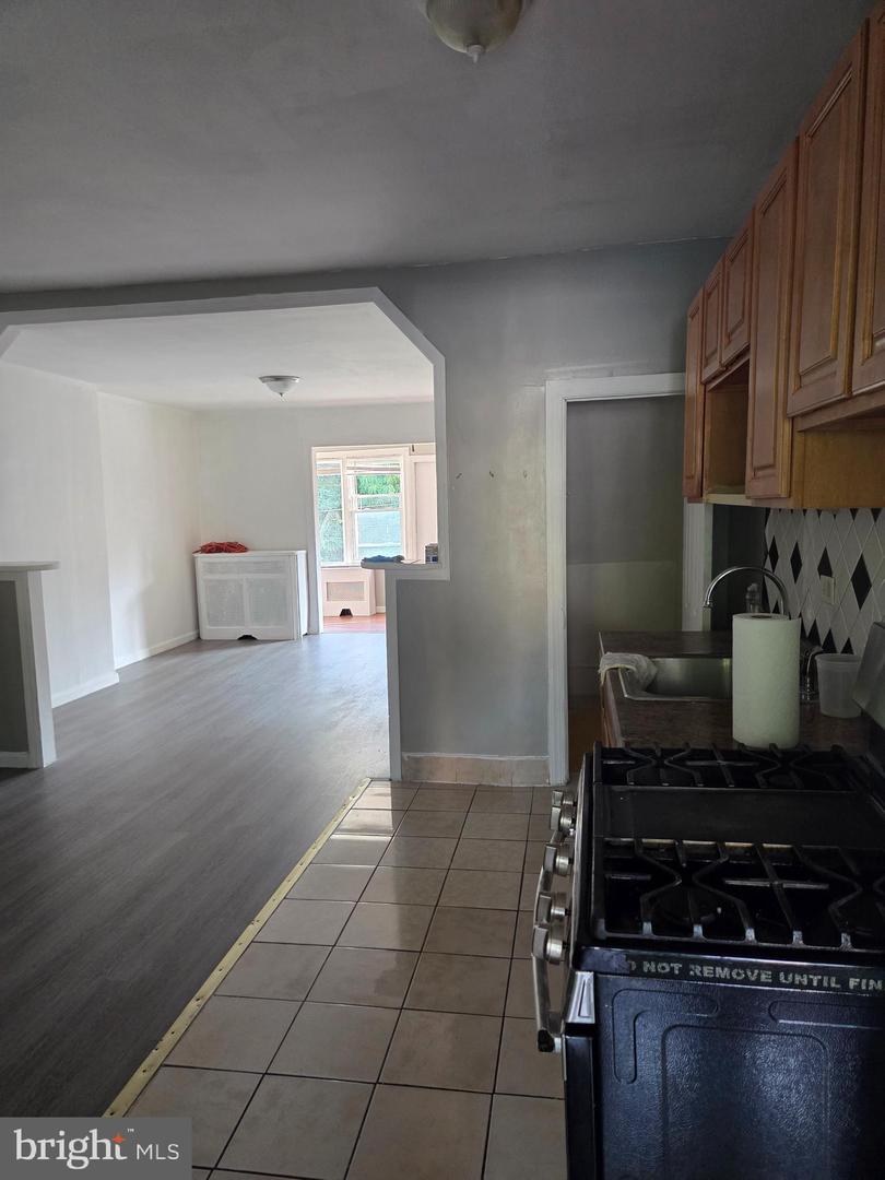4225 Mill St Property Photo 6