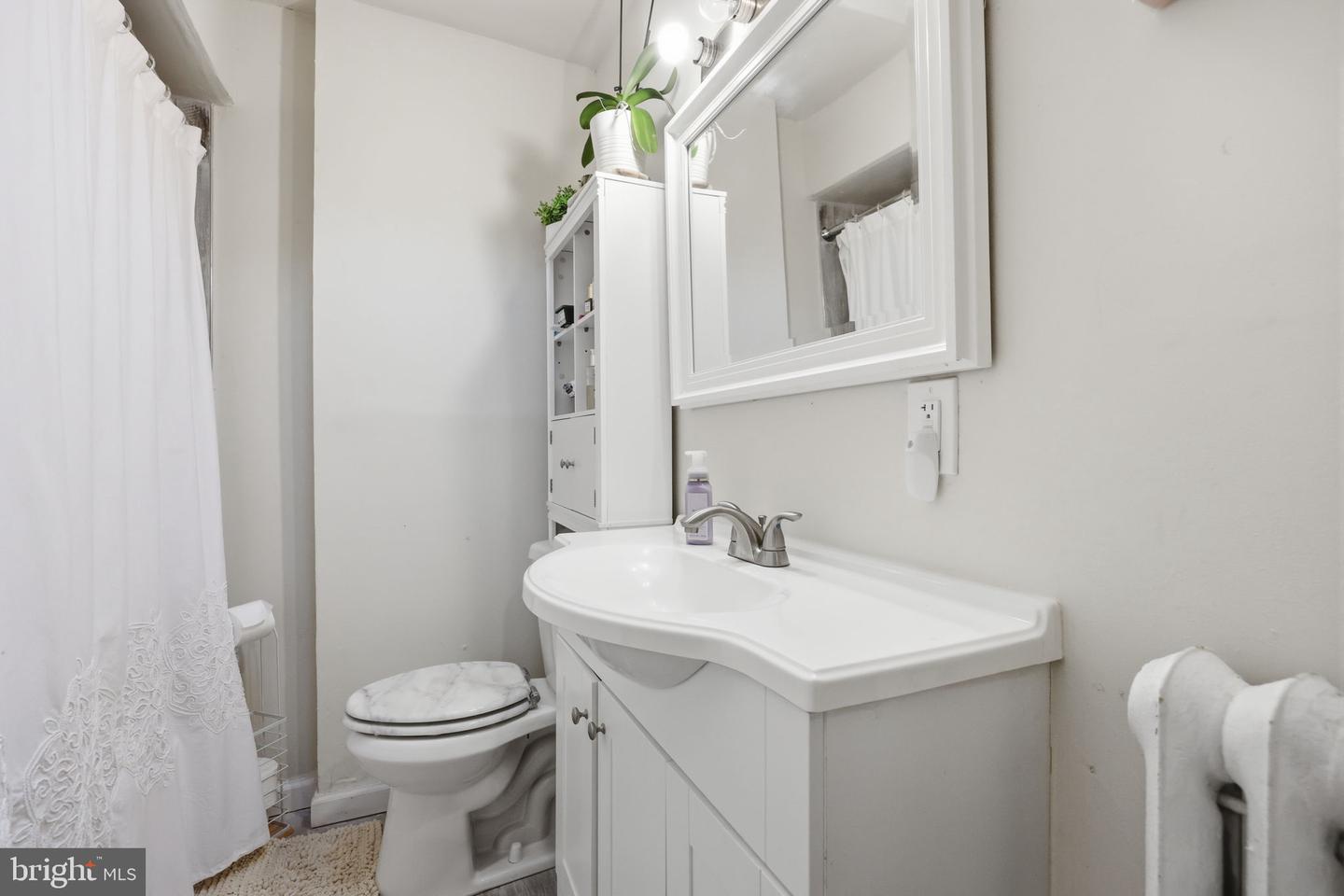 2047 E Rittenhouse St Property Photo 10