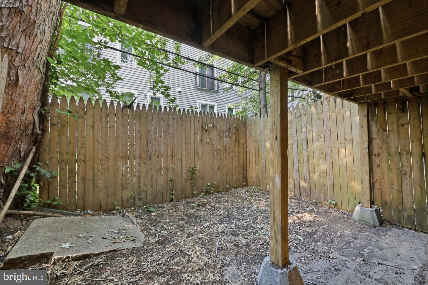 2047 E Rittenhouse St Property Photo 15
