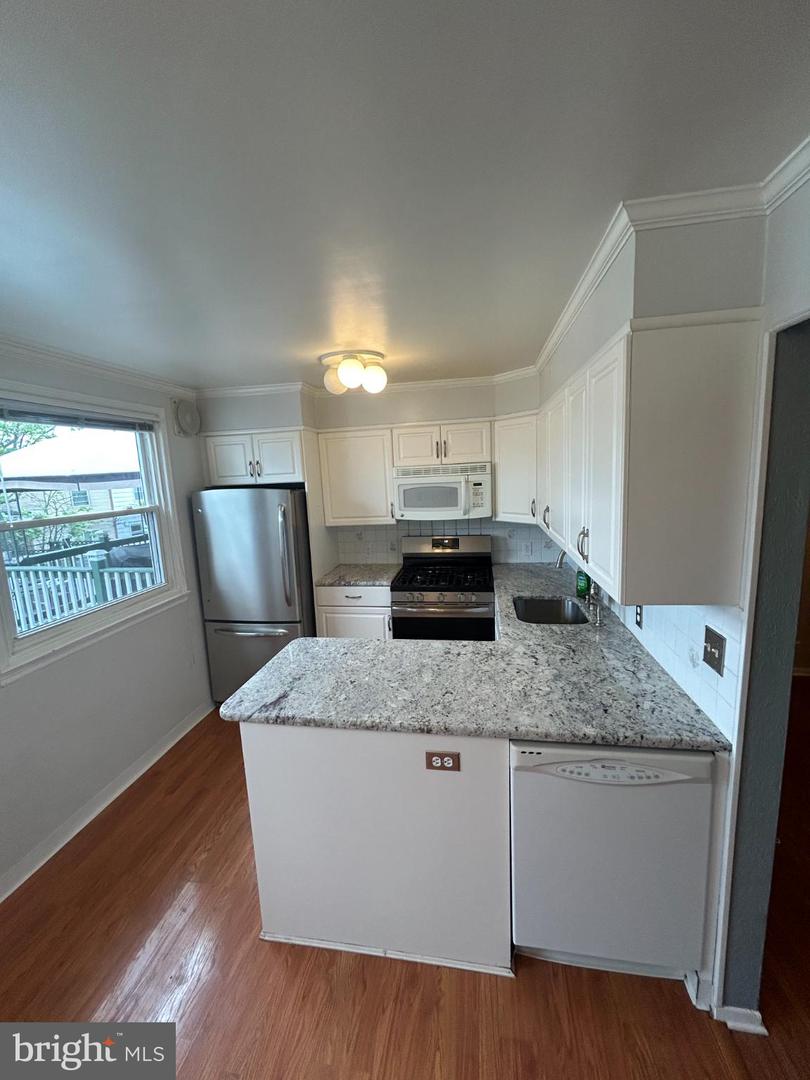 10830 Perrin Rd Property Photo 3