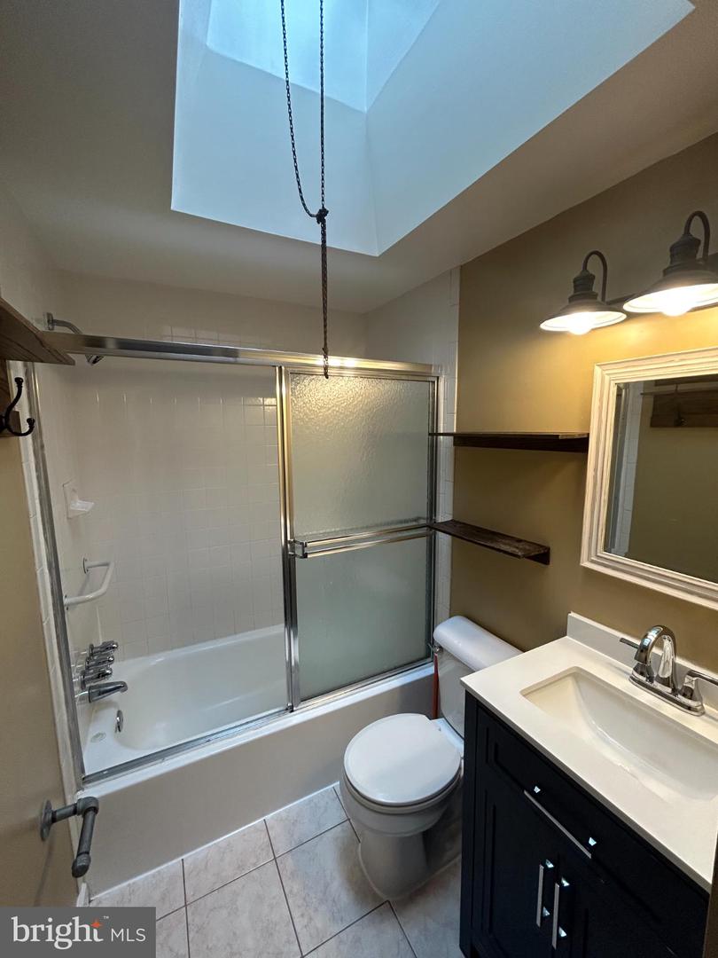 10830 Perrin Rd Property Photo 16