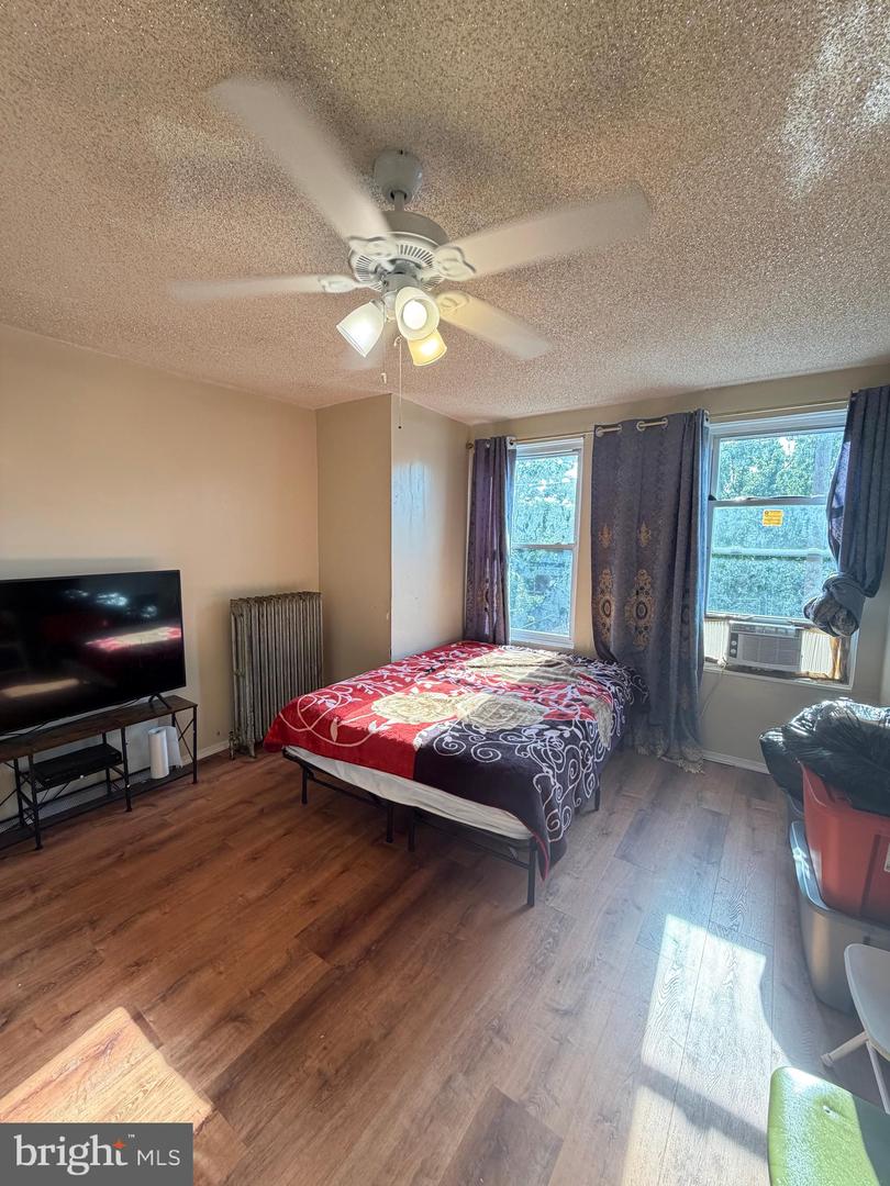 4725 Rosehill St Property Photo 13