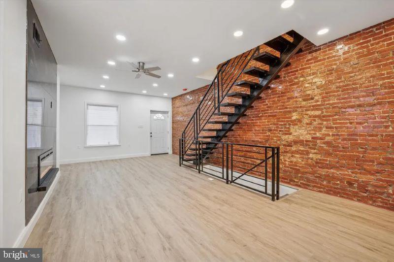 6116 Callowhill St Property Photo 2