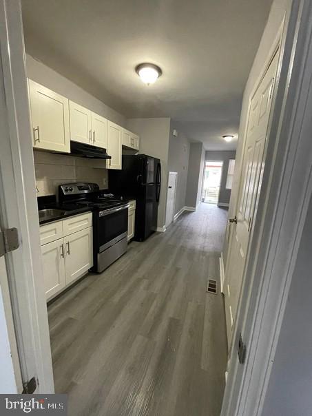 5633 Malcolm St #unit1 Property Photo 3