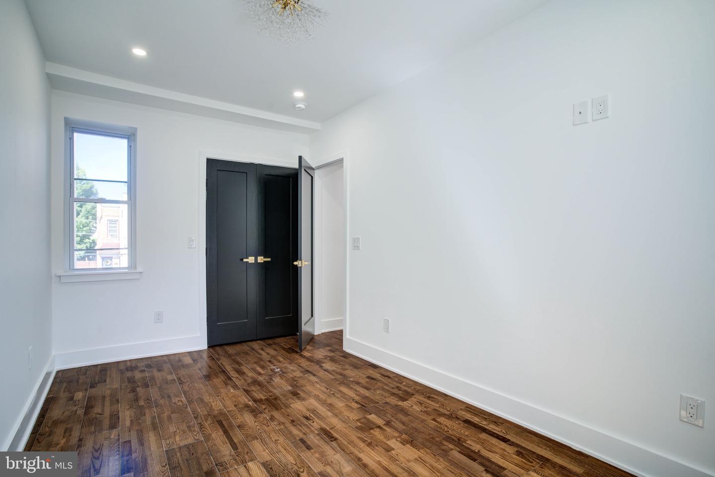 3038 Salmon St Property Photo 18