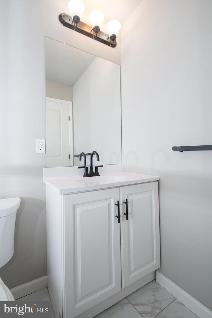 2417 Cecil B Moore Ave Property Photo 13